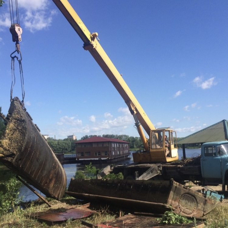 Демонтаж металобрухту в Київській області